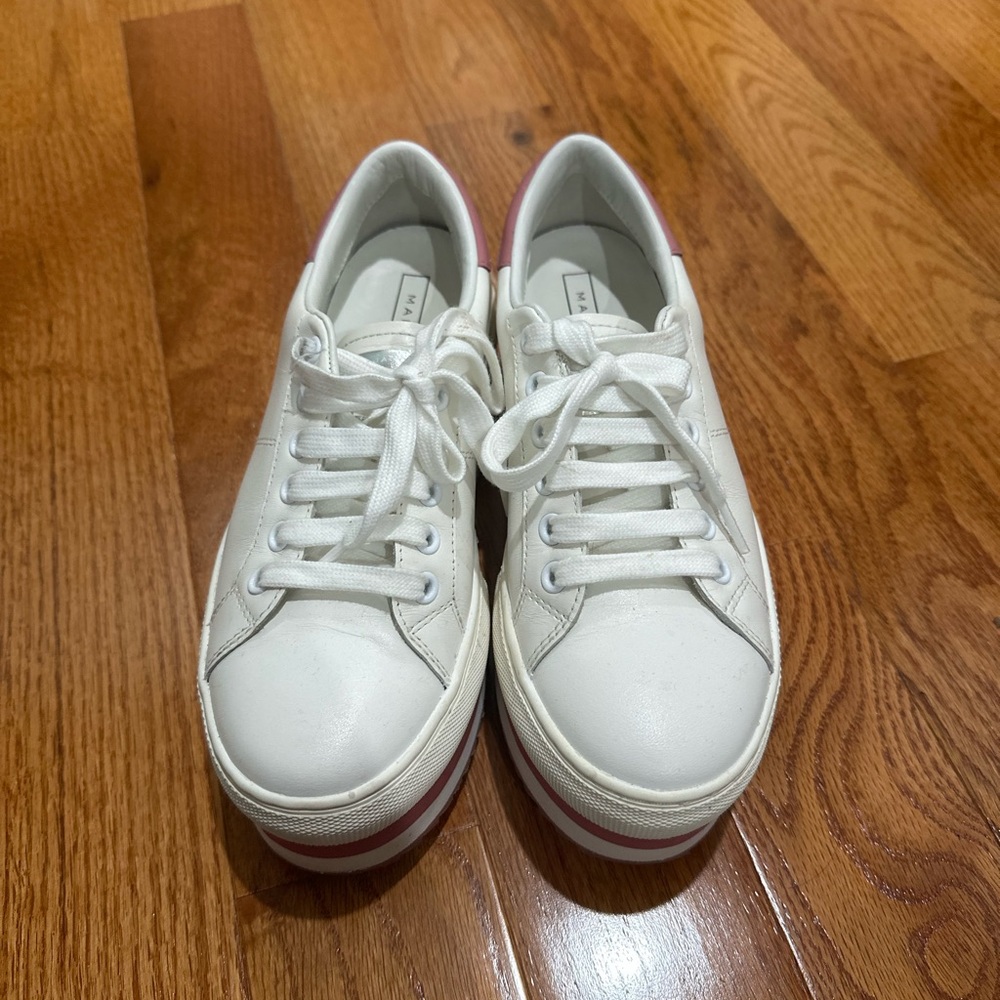 Marc Jacobs White and Pink Platform Sneakers with Classic Design - Picture 7 of 7